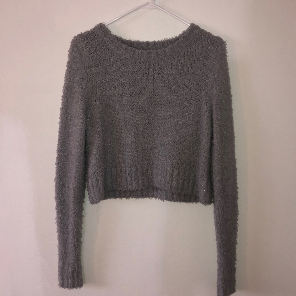 Grey cropped sweater